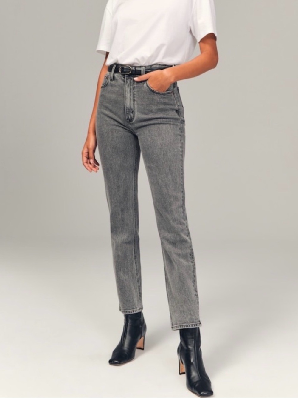 Abercrombie and Fitch Ultra High-Rise Straight Leg Jeans - Gray - Curve Love